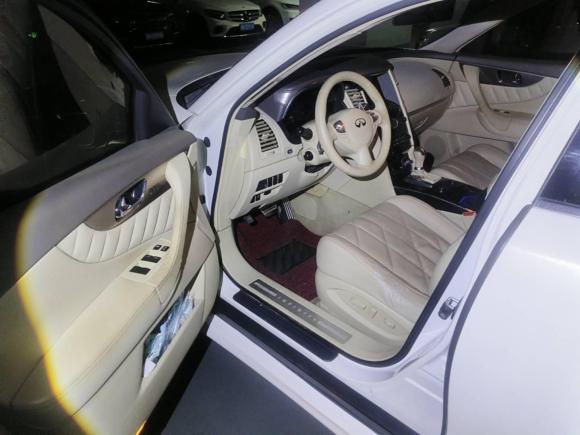 [深圳·粤B] 二手英菲尼迪英菲尼迪FX2010款 FX35 标准版