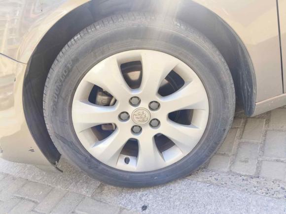 [上海·皖A] 二手别克君威2015款 2.0L 领先时尚型