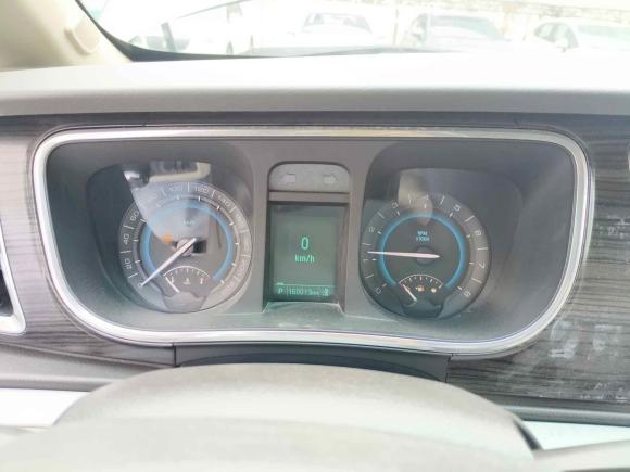 [台州·皖A] 二手别克别克GL82013款 3.0L GT豪华商务豪雅版