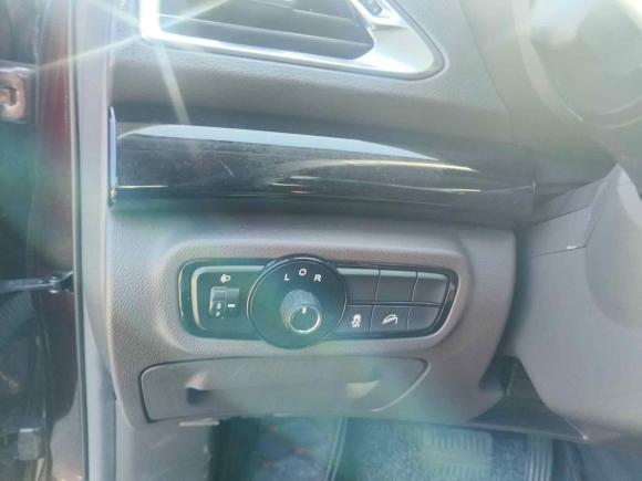 [深圳·粤L] 二手广汽传祺传祺GS42017款 235T 自动两驱精英版