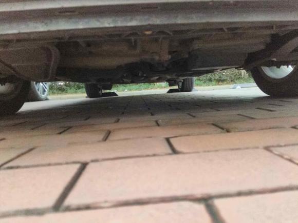 [武汉·鄂A] 二手大众桑塔纳2015款 1.6L 自动舒适版