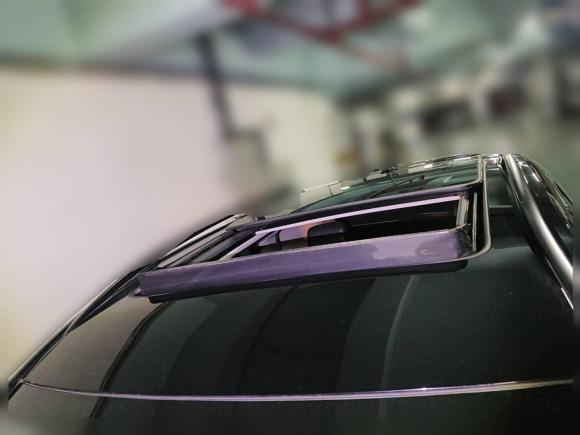 [成都·川A] 二手凯迪拉克凯迪拉克SRX2014款 3.0L 舒适型