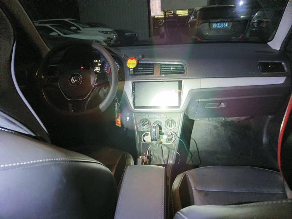 [上海·沪F] 二手大众朗行2015款 1.6L 自动舒适版