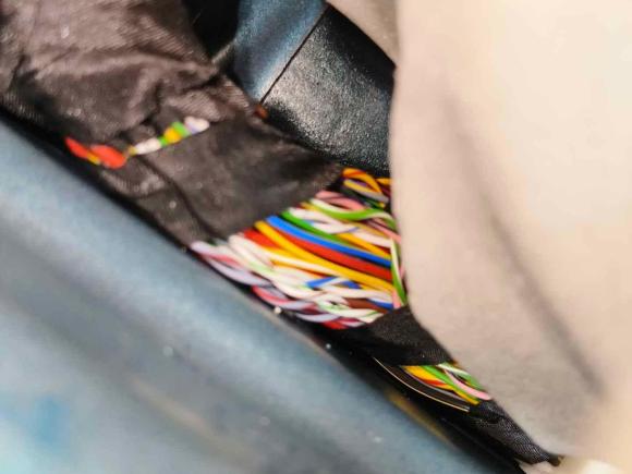 [广州·粤A] 二手宝马宝马2系2021款 225i 四门轿跑车 M运动曜夜套装