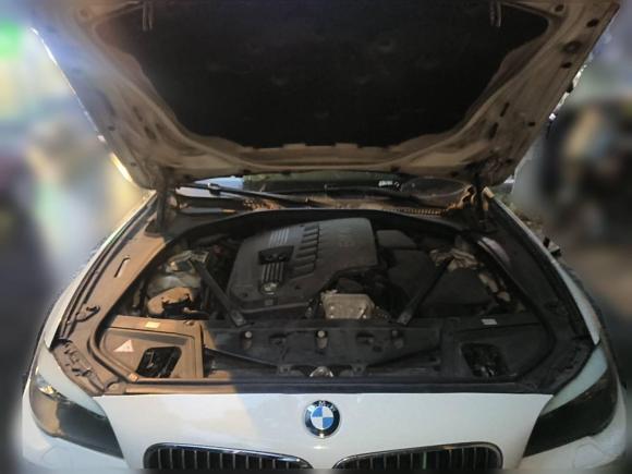 [南京·苏A] 二手宝马宝马5系2013款 530Li 领先型