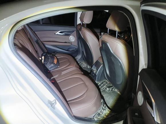 [西安·陕U] 二手宝马宝马1系2021款 改款 120i M运动曜夜版