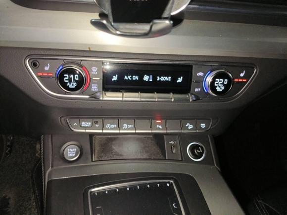 [杭州·浙A] 二手奥迪奥迪Q5L2020款 40 TFSI 荣享时尚型