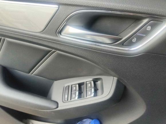 [深圳·浙B] 二手荣威荣威RX52018款 20T 两驱自动旗舰版