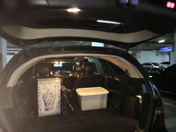 [济南·鲁A] 二手奔驰奔驰R级2010款 R 350 L 4MATIC Grand Edition