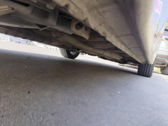 [广州·粤A] 二手斯巴鲁翼豹2008款 2.0R 两厢手动版