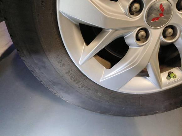 [上海·川Y] 二手五菱汽车五菱宏光S32018款 1.5L 手动豪华型 国V