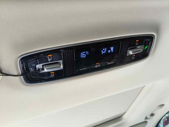 [上海·贵A] 二手荣威荣威iMAX82021款 400TGI Supreme系列尊荣版