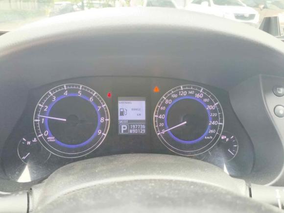 [上海·沪B] 二手英菲尼迪英菲尼迪QX502013款 2.5L 两驱优雅版