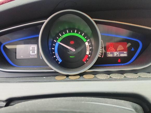 [上海·沪N] 二手荣威荣威e5502016款 尊享版