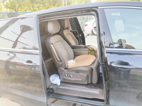 [上海·苏F] 二手大众威然2023款 380TSI 尊贵版