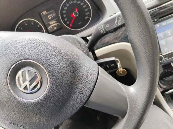 [杭州·赣H] 二手大众朗行2013款 1.6L 手动舒适型