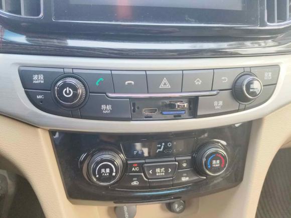 [广州·粤S] 二手宝骏宝骏7302016款 1.8L iAMT豪华型 7座