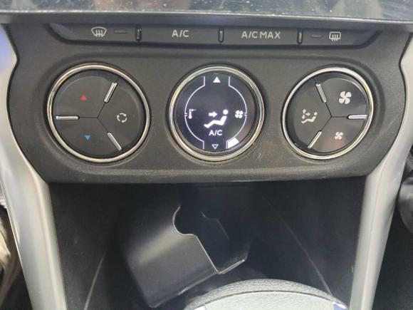 [武汉·鄂A] 二手雪铁龙雪铁龙C3-XR2015款 1.6L 自动先锋型