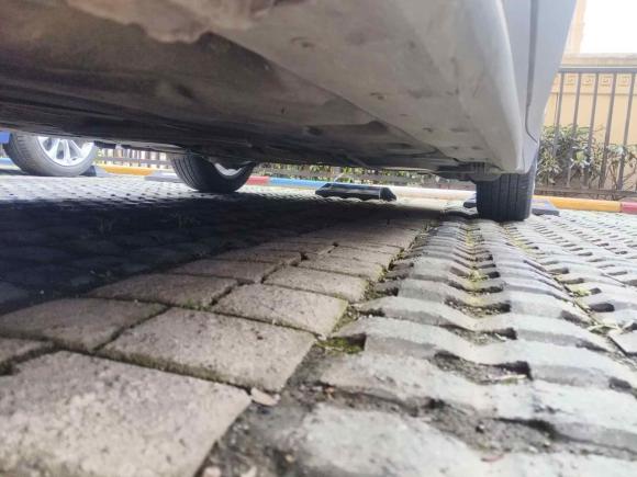 [武汉·鄂A] 二手宝马宝马X12016款 sDrive18Li 尊享型