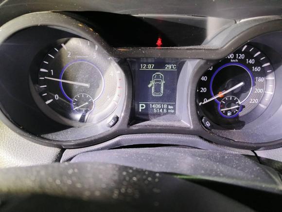 [嘉兴·浙F] 二手江铃驭胜S3502013款 2.4T 自动两驱柴油豪华版7座