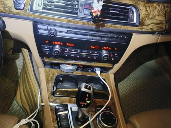 [南昌·赣A] 二手宝马宝马7系2013款 740Li 豪华型