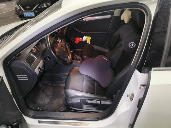 [上海·闽D] 二手大众速腾2014款 改款 1.4TSI 自动豪华型