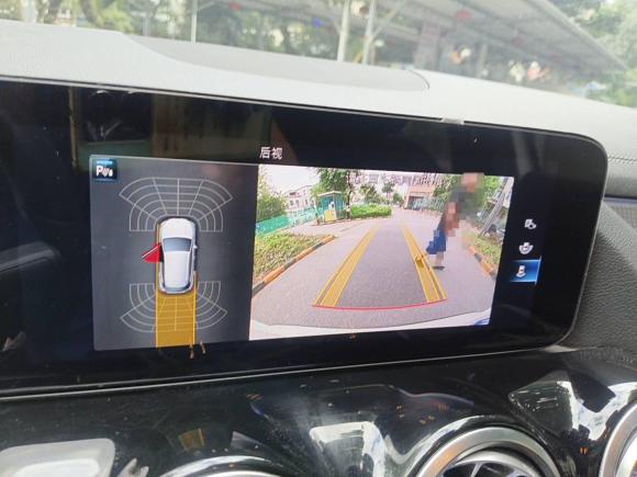 [广州·粤A] 二手奔驰奔驰GLA2022款 改款 GLA 200