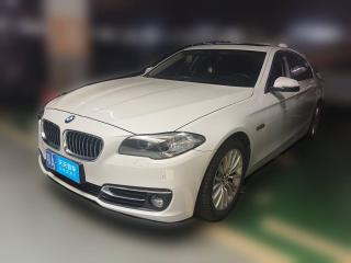 宝马宝马5系2017款 525Li 豪华设计套装
