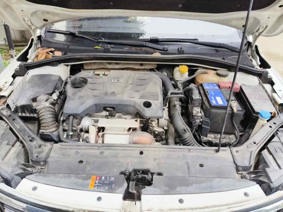 [上海·沪C] 二手荣威荣威i62018款 20T 自动旗舰版