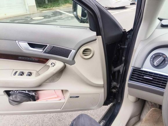 [上海·沪C] 二手奥迪奥迪A6L2009款 3.0 TFSI quattro 豪华型