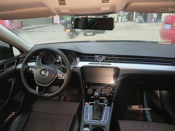 [西安·陕E] 二手大众迈腾2017款 330TSI DSG 领先型