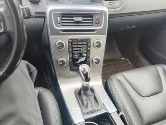 [苏州·苏E] 二手沃尔沃沃尔沃S602014款 S60L 2.0T 智远版