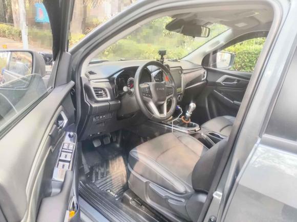 [深圳·粤B] 二手五十铃D-MAX2021款 1.9T手动四驱柴油Global劲动型RZ4E