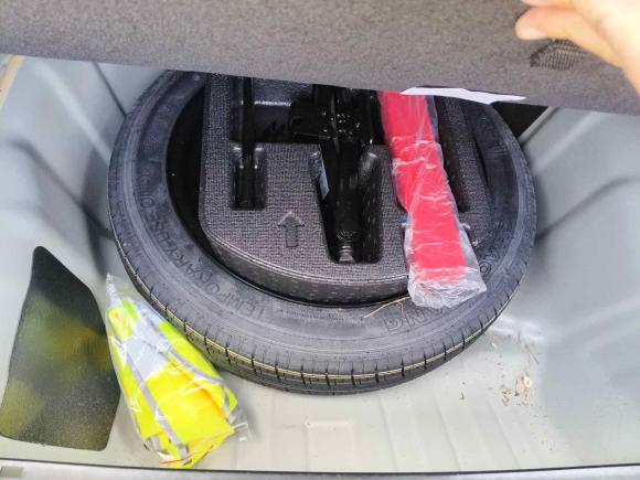 [成都·川G] 二手长安逸动2023款 畅享版 PLUS 蓝鲸NE 1.4T GDI DCT尊贵版