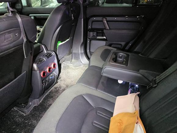 [上海·沪B] 二手路虎路虎卫士2020款 110 P400 SE