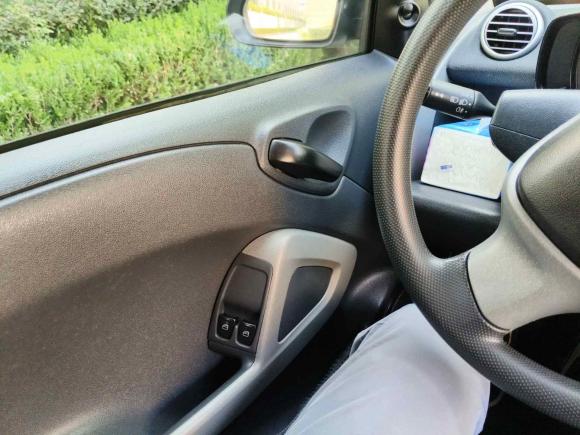 [嘉兴·浙F] 二手smartsmart fortwo2011款 1.0 MHD 硬顶标准版