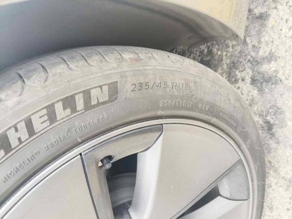 [无锡·苏B] 二手特斯拉Model 32022款 后轮驱动版