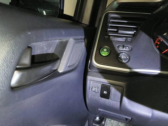 [广州·粤R] 二手本田锋范2017款 1.5L CVT舒适版