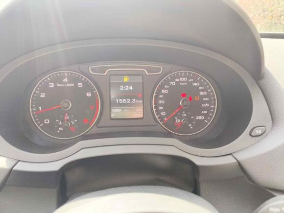 [上海·沪C] 二手奥迪奥迪Q32015款 35 TFSI quattro 豪华型