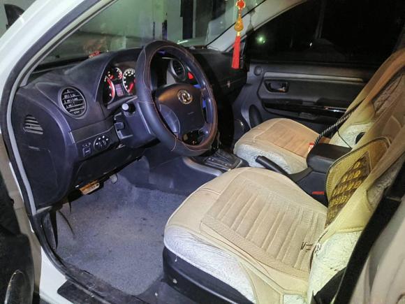 [西安·陕U] 二手哈弗哈弗H5经典2012款 智尊版 绿静2.0T自动四驱舒适型