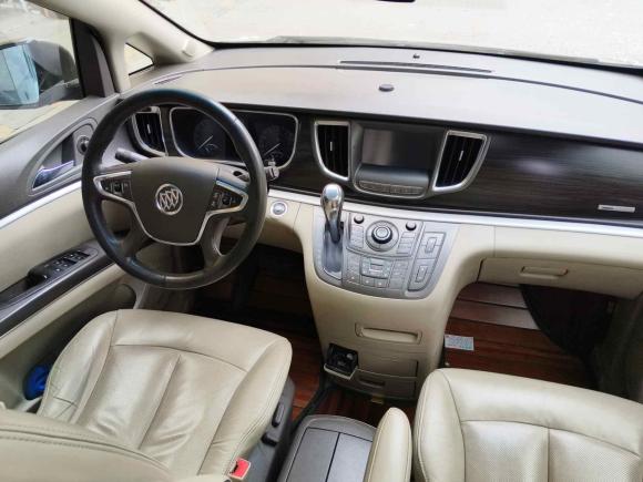 [济南·鲁A] 二手别克别克GL82011款 3.0L XT豪华商务旗舰版