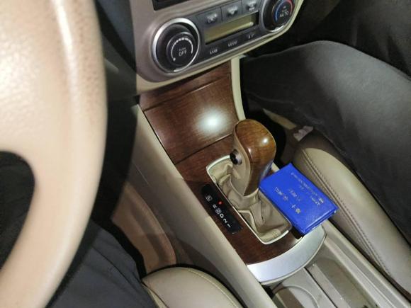 [杭州·浙B] 二手日产轩逸2009款 1.6XL 自动豪华天窗版