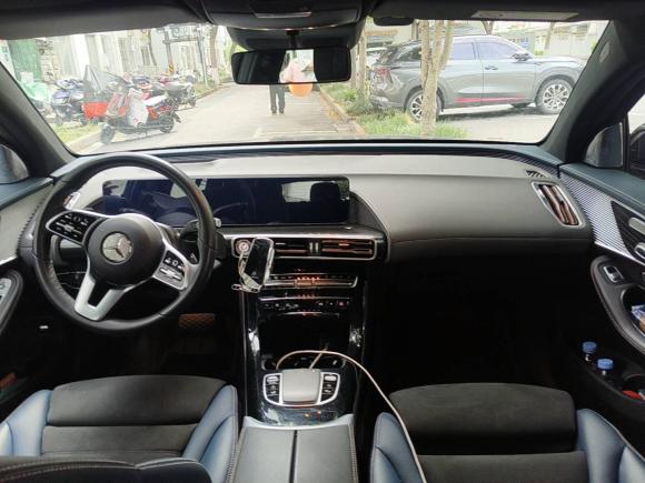 [上海·沪A] 二手奔驰奔驰EQC2021款 EQC 400 4MATIC