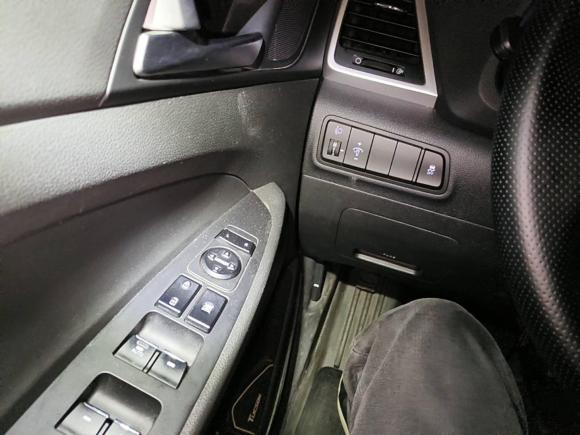 [杭州·浙C] 二手现代途胜2015款 1.6T 双离合两驱智能型