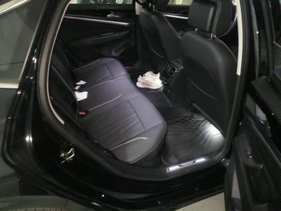 [上海·沪A] 二手大众帕萨特2023款 380TSI 豪华版