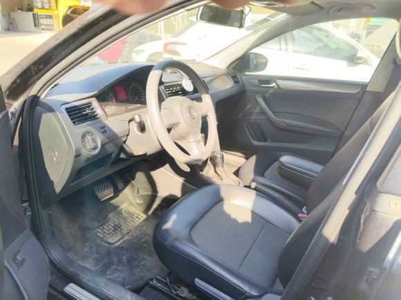 [上海·赣M] 二手大众桑塔纳2013款 1.6L 自动舒适版