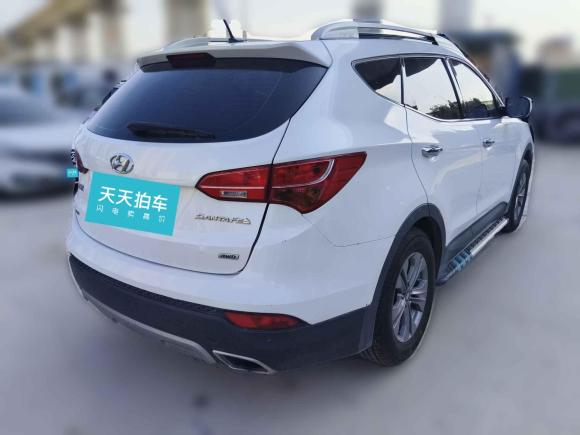 [济南·鲁A] 二手现代胜达2015款 2.4L 自动四驱智能型 5座