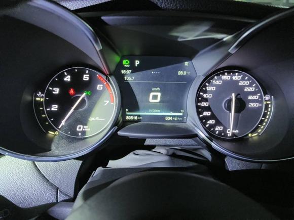 [上海·沪M] 二手阿尔法·罗密欧Giulia朱丽叶2017款 2.0T 280HP 豪华版
