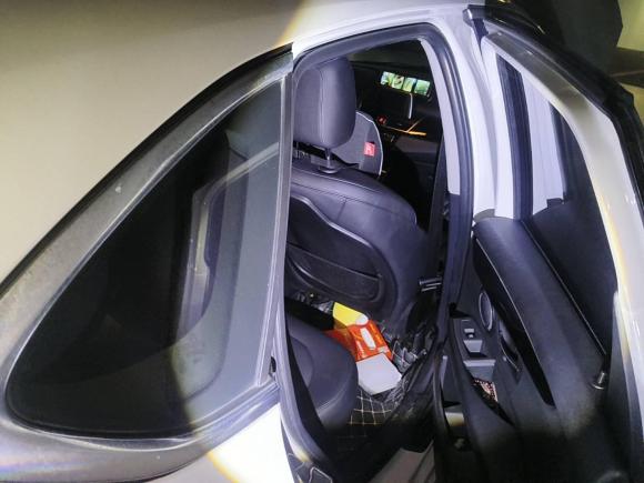 [深圳·苏U] 二手宝马宝马2系旅行车2018款 218i 尊享型运动套装