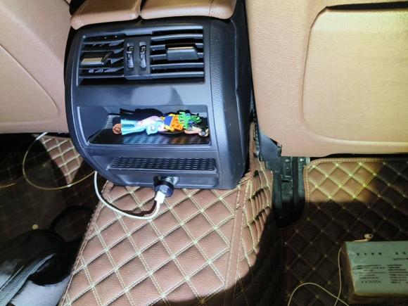 [广州·粤A] 二手宝马宝马5系2017款 520Li 典雅型